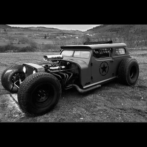 Meet your Posher, Chris